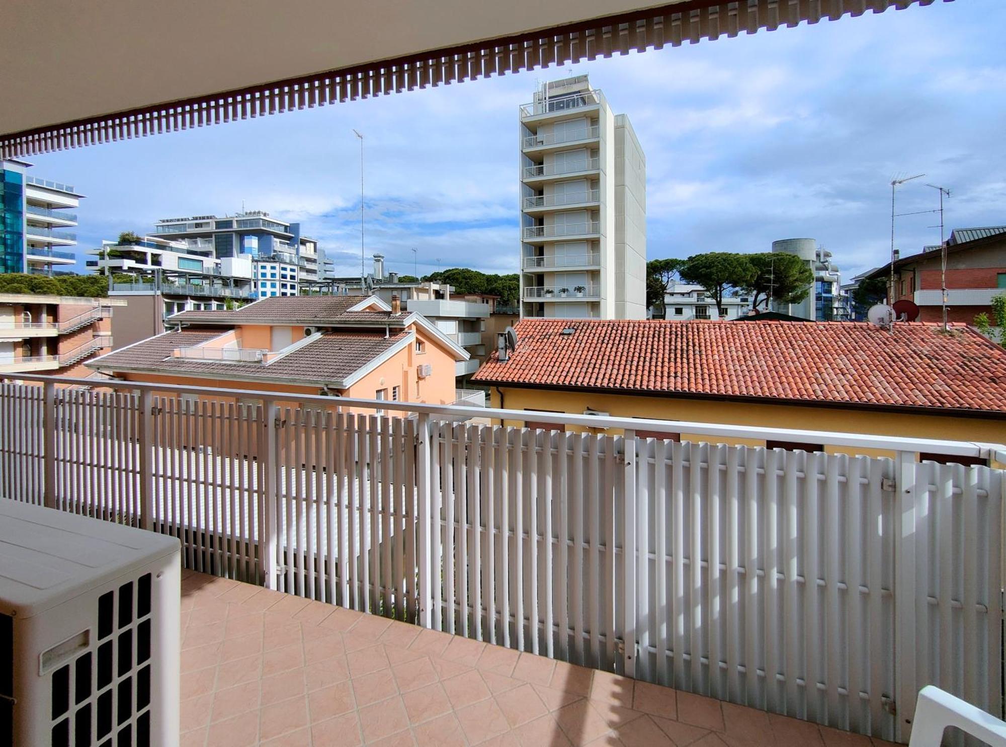 Casa Bivi 2 Lejlighed Lignano Sabbiadoro Eksteriør billede